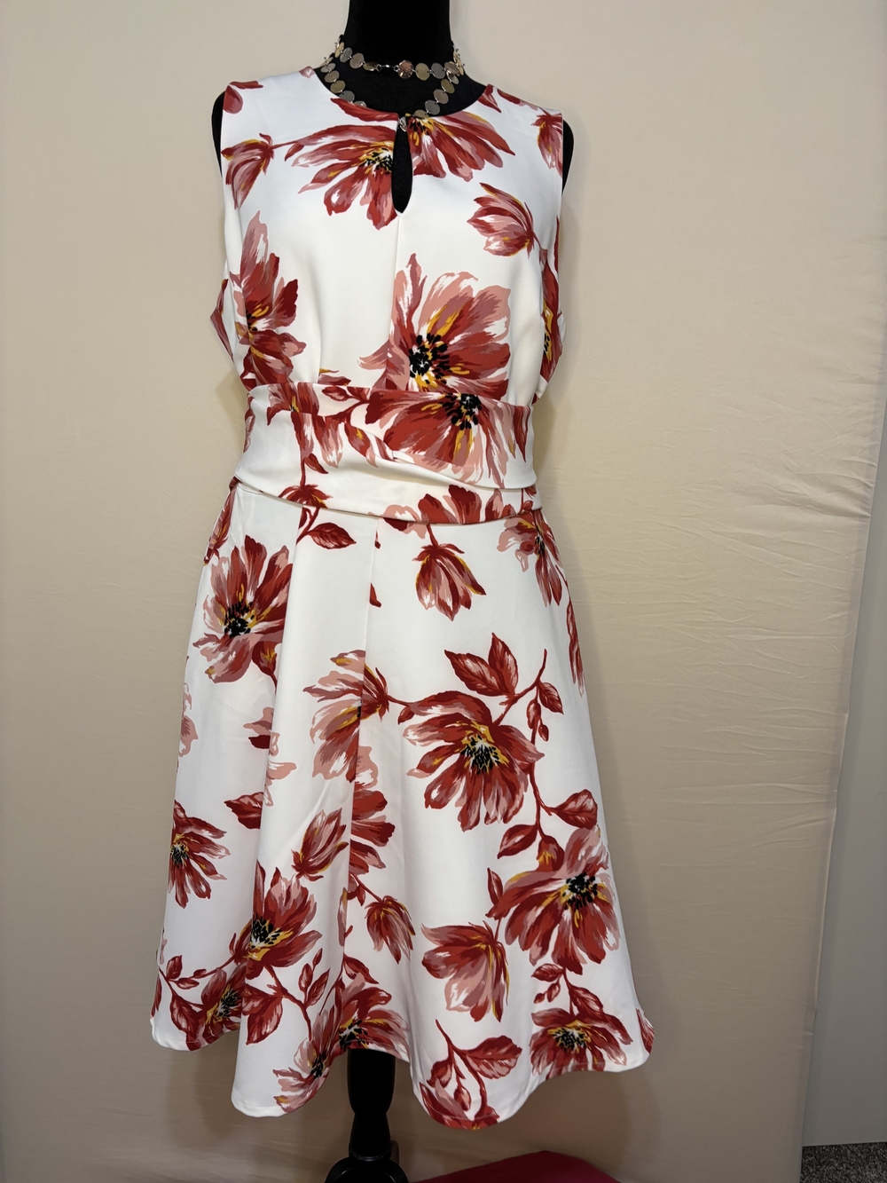 Lane Bryant "Lena" Fit & Flare Dress Red White Floral Keyhole Size 14